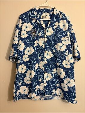 Uzzi Hawaiian Floral Button-Up Shirt in Navy & White size xl